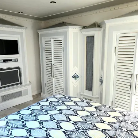 Διαμέρισμα Moderne & Spacieux Au Coeur De *