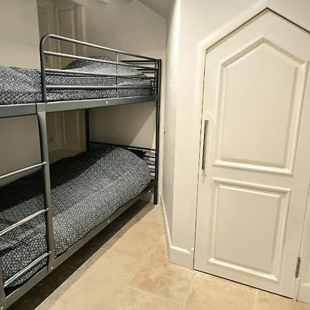 Moderne & Spacieux Au Coeur De