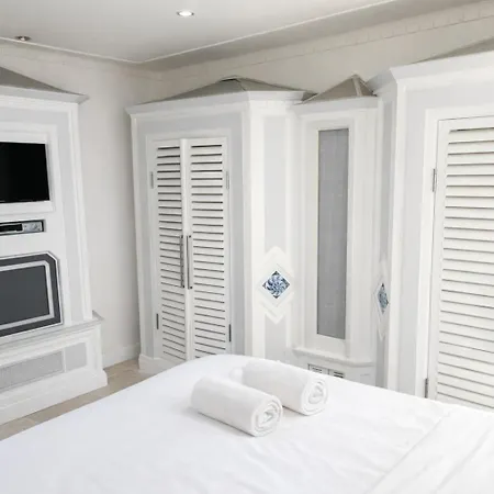 Apartment Moderne & Spacieux Au Coeur De *