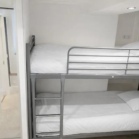Moderne & Spacieux Au Coeur De Apartament