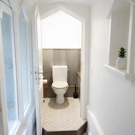 Moderne & Spacieux Au Coeur De Apartament