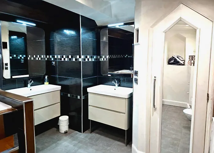 Apartment Moderne & Spacieux Au Coeur De *