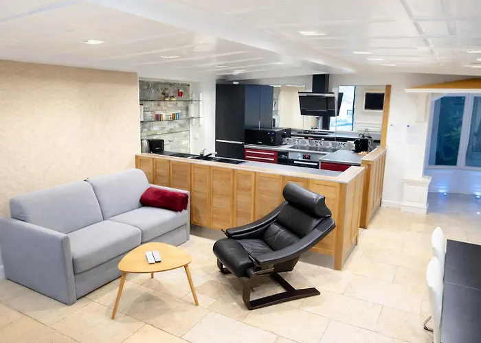 Moderne & Spacieux Au Coeur De *